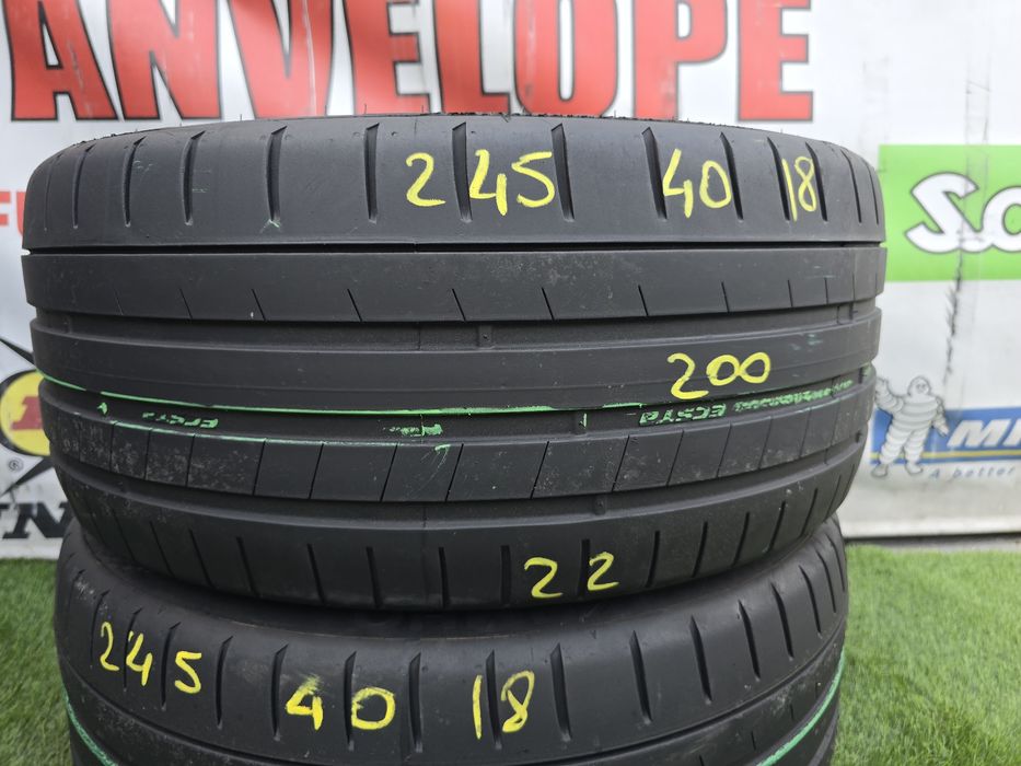 245 40 18  kumho