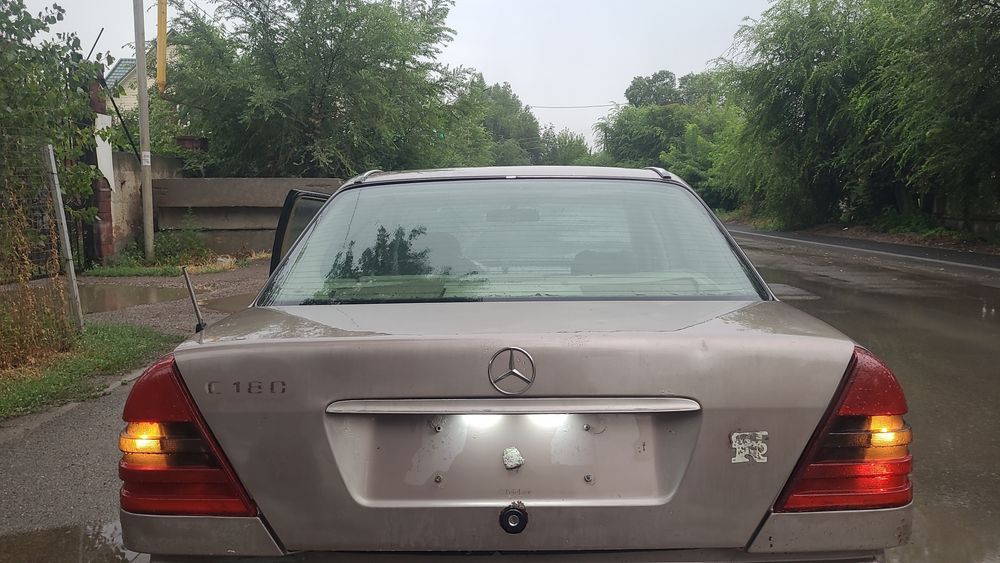 Продам Запчасти мерседес c202