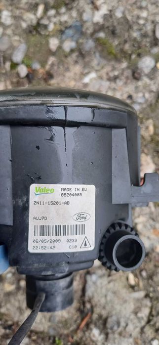 Части за Форд Фокус МК2-бобини БОШ нови, хал фар,лед светлини номера,