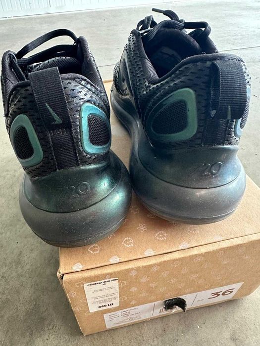 Adidasi Nike Air Max 720 20 Bg
