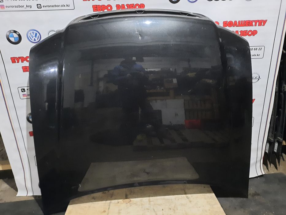 Капот на Ауди А8 D2 дорест