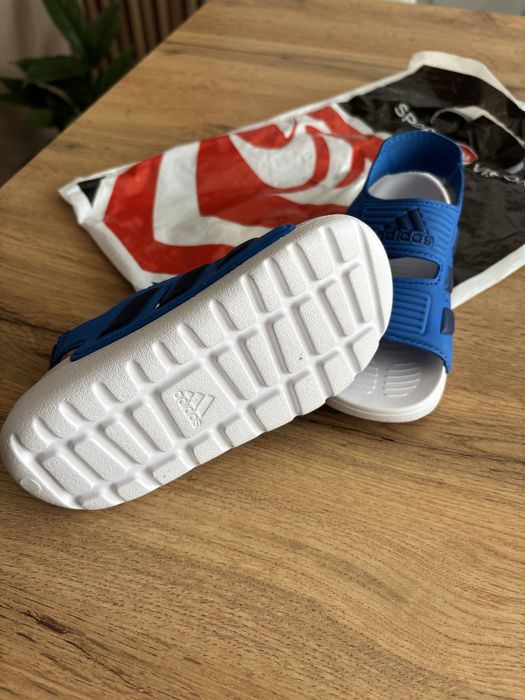 Сандали Adidas 26номер