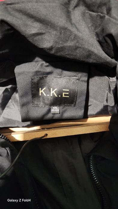 Scurta dama noua fara eticheta