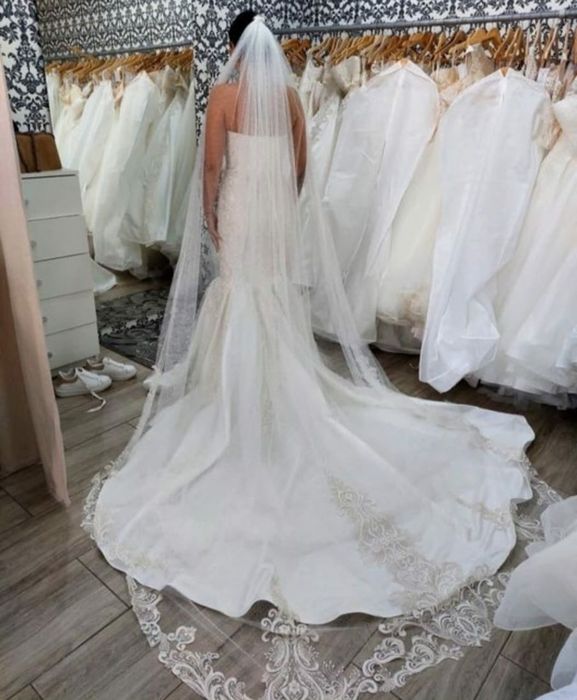 Vand rochie de mireasă deosebita