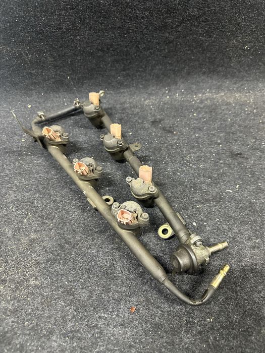 Форсунки Nissan VQ20 2.0l cefiro maxima