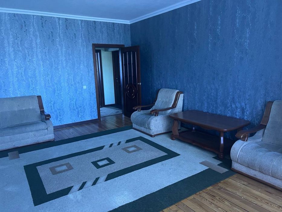 Аренда 2 комнатной квартиры Юнусабад 4 Ор-р Автосалон|Можно девушкам