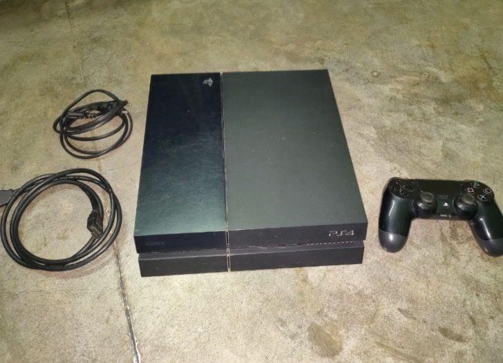 Ps 4 500gb оригинален джойстик