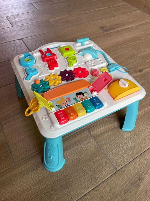 Масичка с най различни звуци и игри