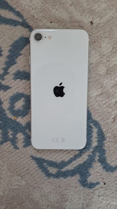 Продам Iphone Se 128gb