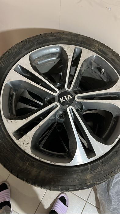 Диски с резиной на 17.