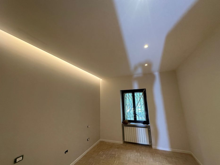 Renovări și Finisaje Interioare