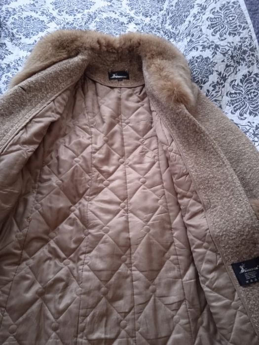 Зимнее женское пальто