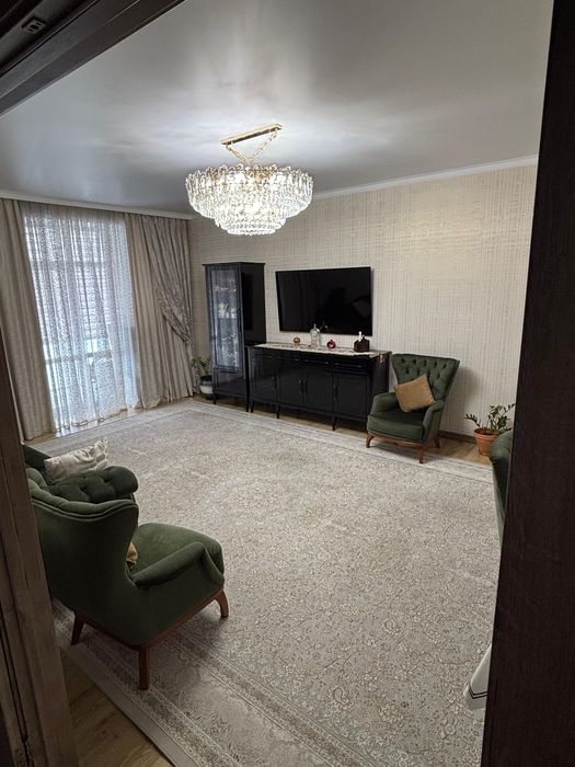 Продается квартира !