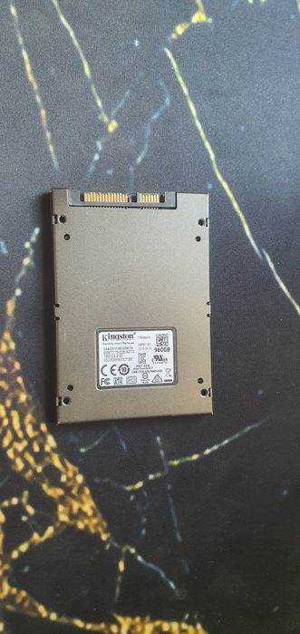 Vand ssd kingstone OCAZIE NOU!!! Super negociabil