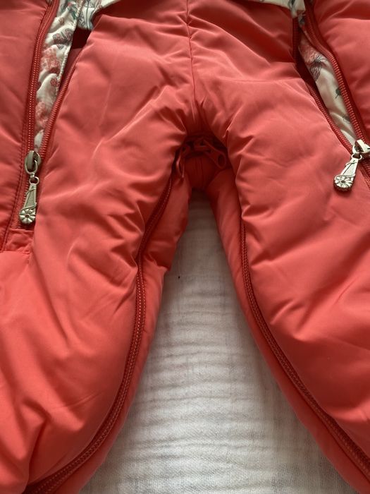 Продам зимний  детский комбинезон.