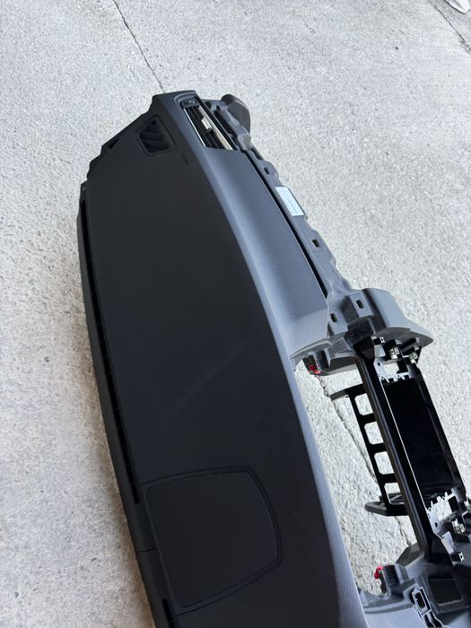 Plansa bord bmw f10 f11 hud