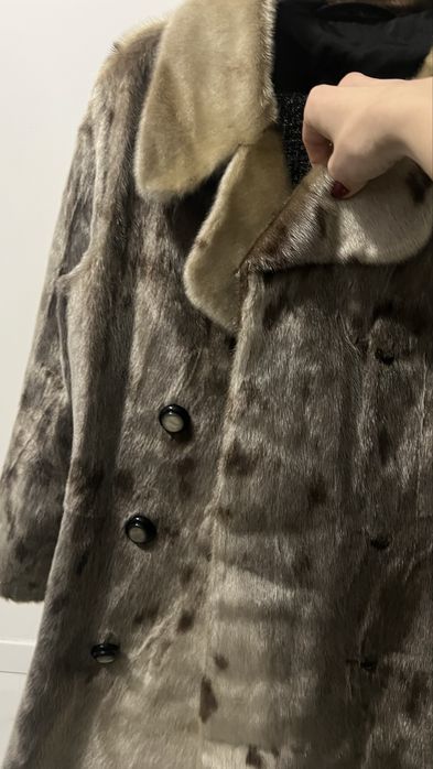 Haina blana foca argintie