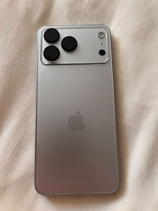 iPhone 17 Pro Max