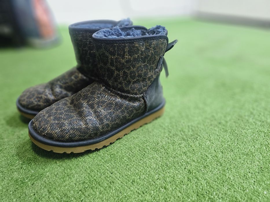 Ugg uri originale 36