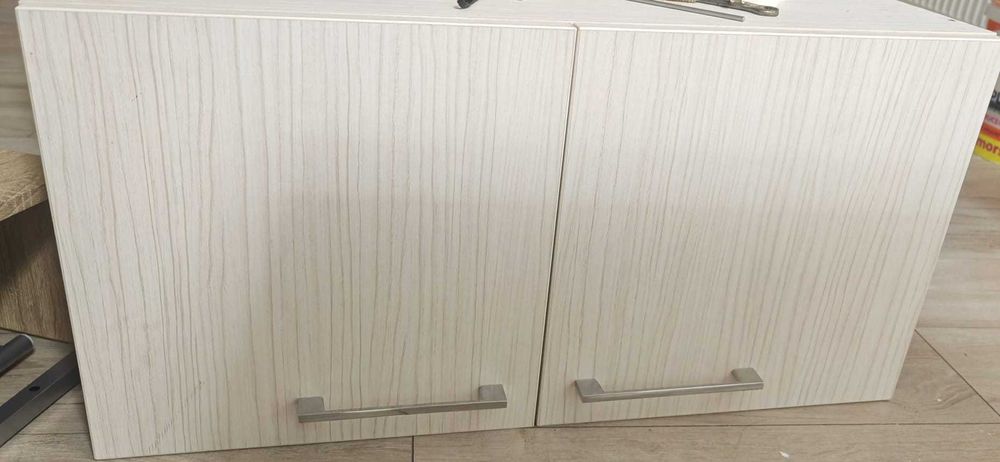 Mobilier Stejar Alb, comoda + dulap suspendat