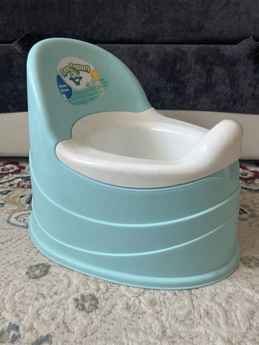 Продам горшок детский