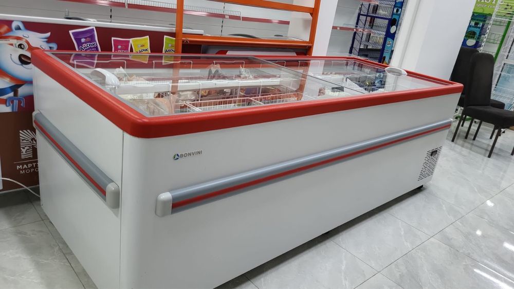 Стилаж, морозильник, шкаф, стол