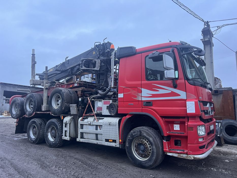 Mercedes-Benz Actros 3355 V8 camion forestier
