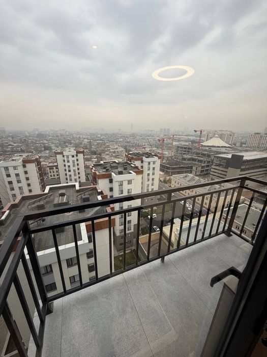 СРОЧНО!ПРОДАЁТСЯ 2/14/16 Мирабадский район
  ЖК " Mega Star House"
Ори