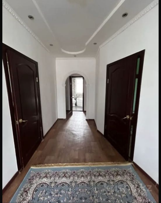 Сдается коттедж в  Юнис сити. 300 кв2 в
