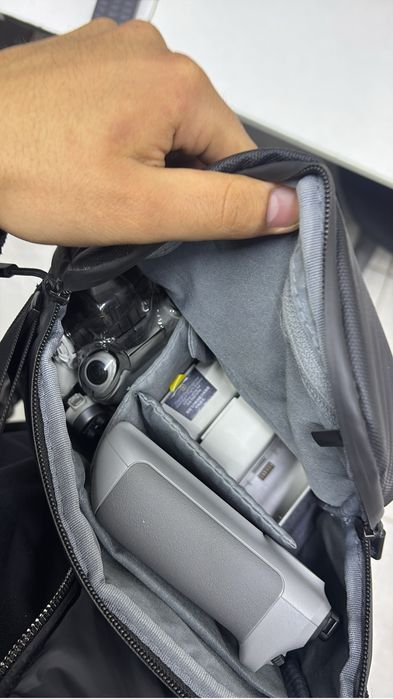 Продам дрон DJI Mini 4 Pro Fly More Combo в отличном состоянии.