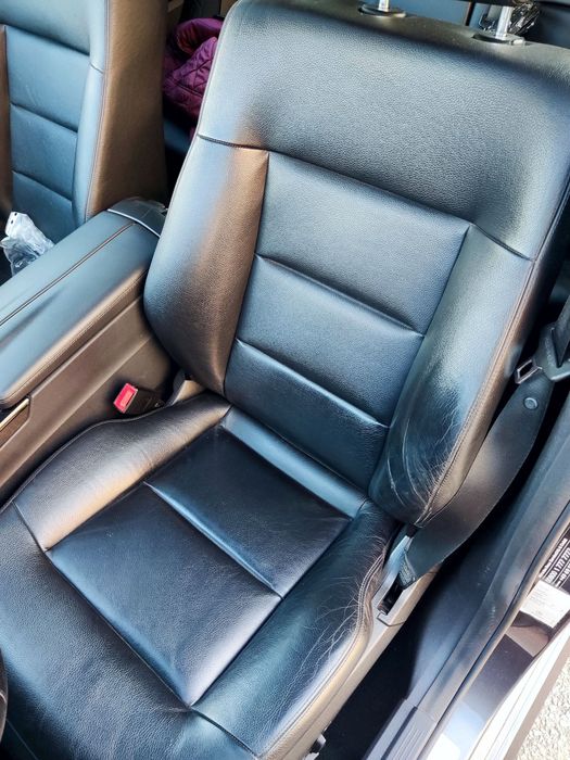 Mercedes E350cgi 4matic 306кс