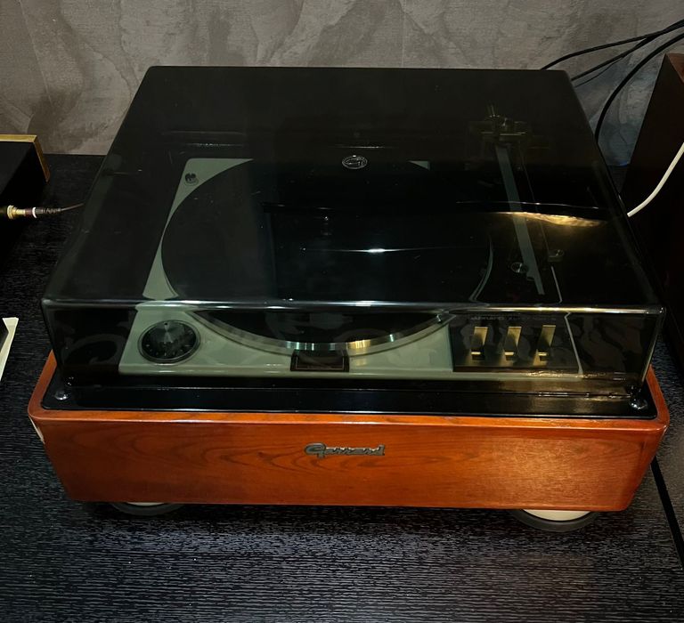 Проигрыватель виниловых пластинок Garrard Zero 100S