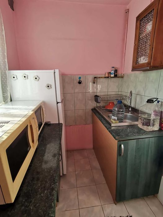 Vand garsoniera zona centrala 28000 EUR