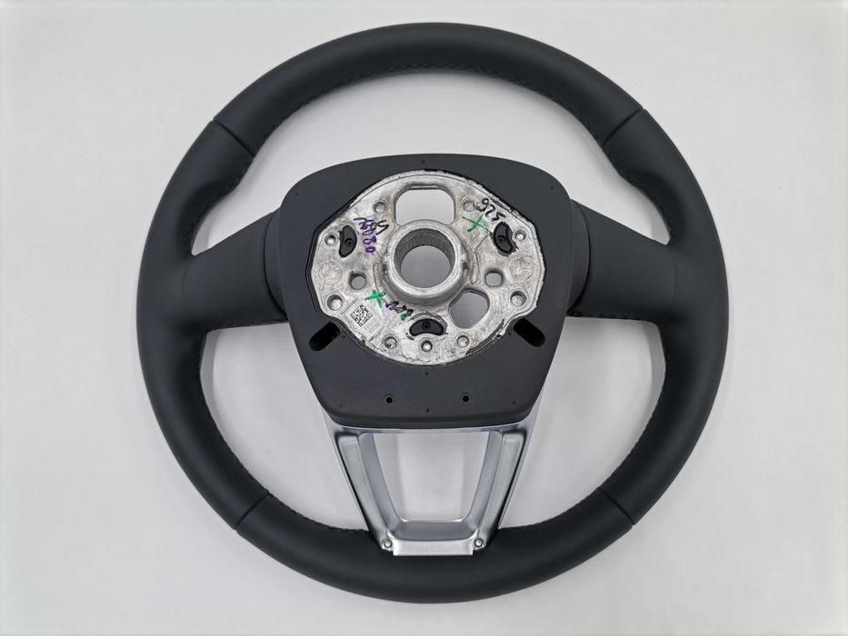 Нов Черен Кожен Волан Audi Q2 GA 81A 81A419091AE