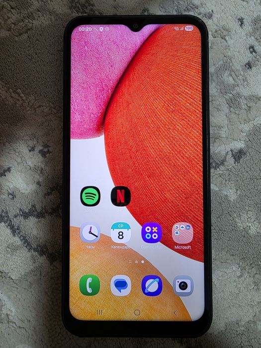 Samsung A14 64гб память
