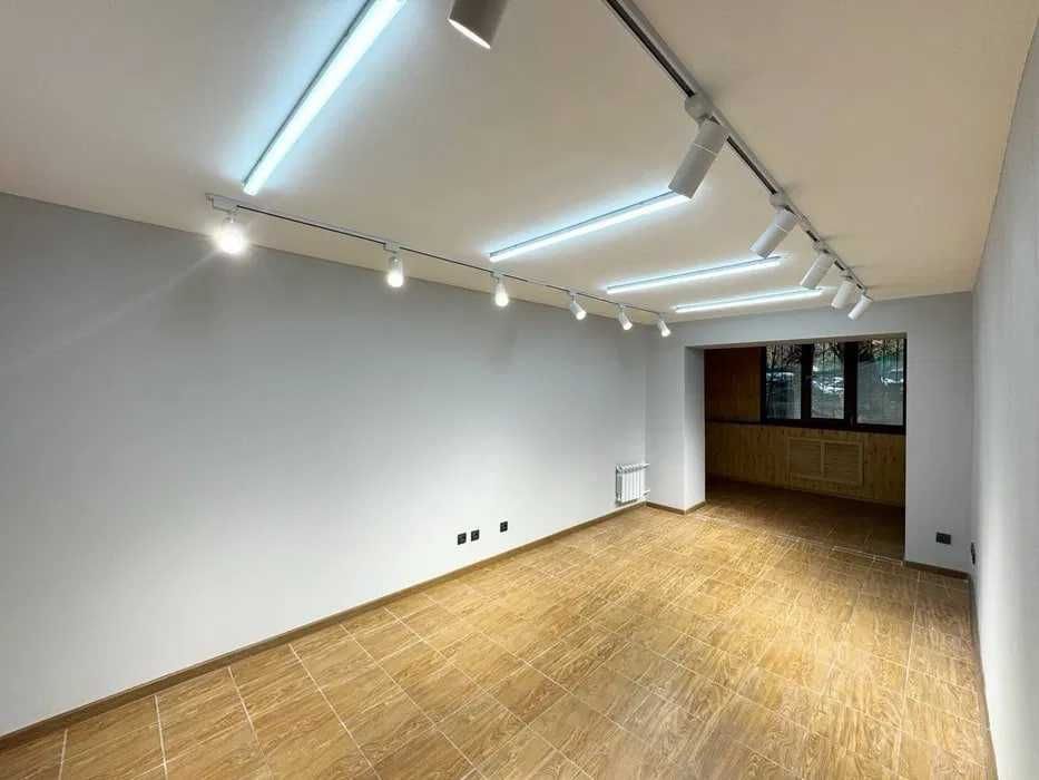 Аренда нежилого помещения 80 м² | Первая линия, Шота Руставели