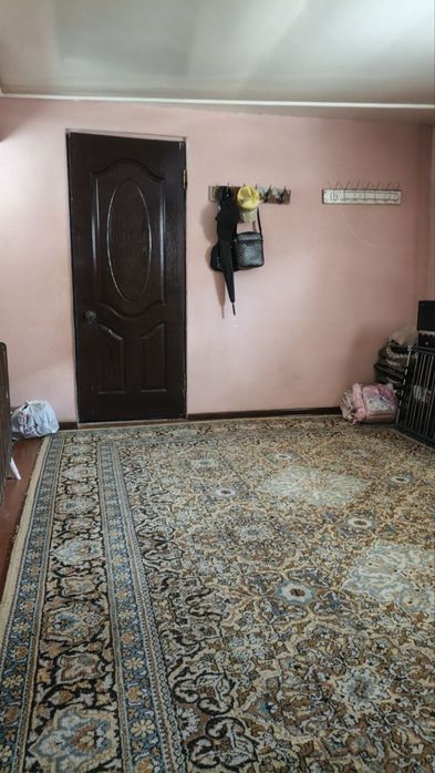 Hovli sotiladi 6 sotix