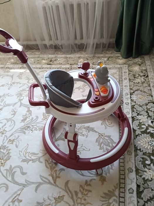 Продам ходунки детские