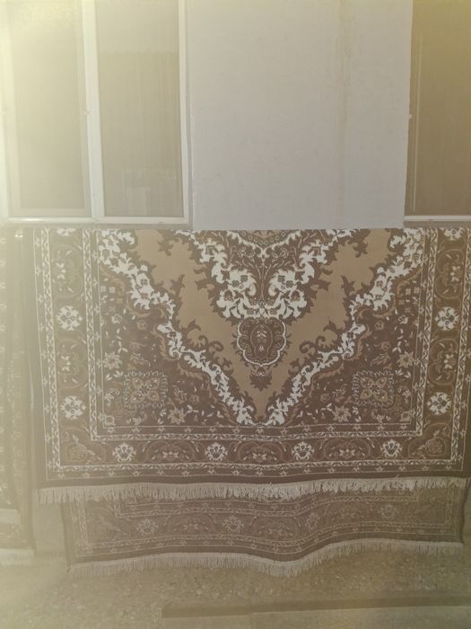 Продам ковры бу в айгериме