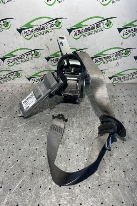 Centura siguranta fata dreapta 609 3340 00D BMW Seria 7 F01/F02