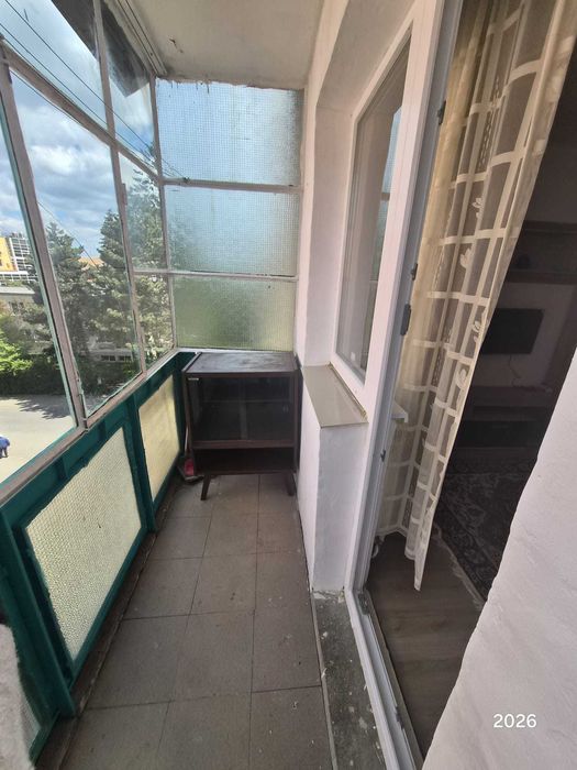 Proprietar – inchiriez 2 camere zona M. Viteazu - liniștit