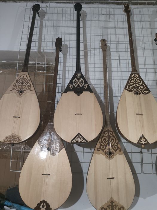 Уклеле,уклеле,гитара,домбыра,домбры