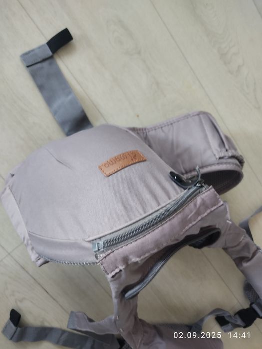 Продам переноску для ребенка хипсит