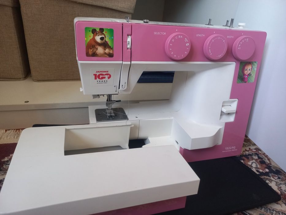 Швейная машина / тігін машинасы