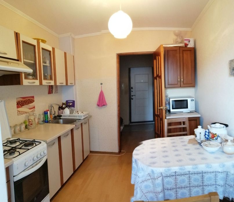 Продам 2 ком квартиру в центре города