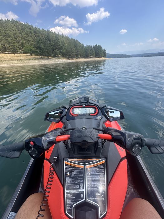 Sea-Doo RXP-X300RS