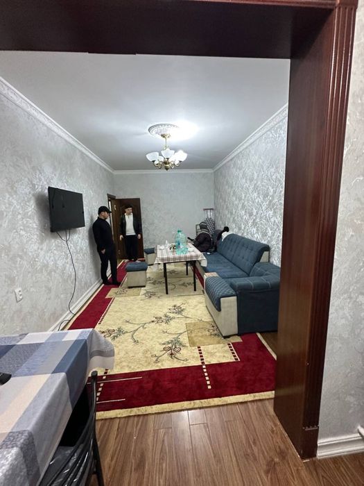 Аренда Юнусобод 12 Туркистон метро  Олма оила Кизларга йигитларга