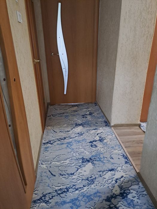 Продаётся  2 ух комнатная квартира