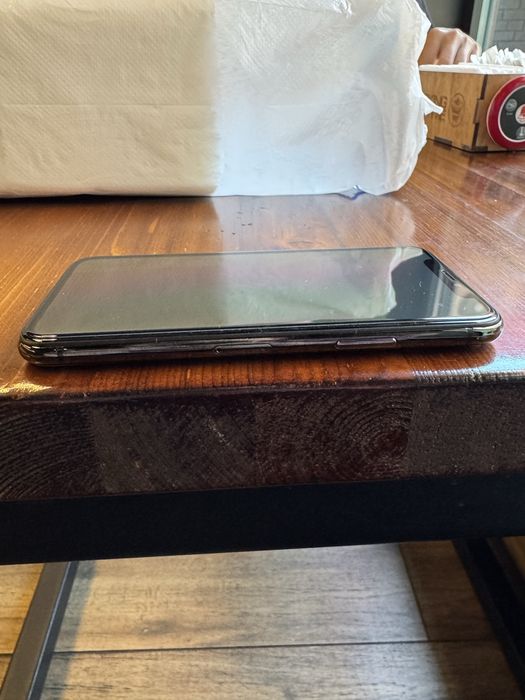 Iphone 11 pro…..