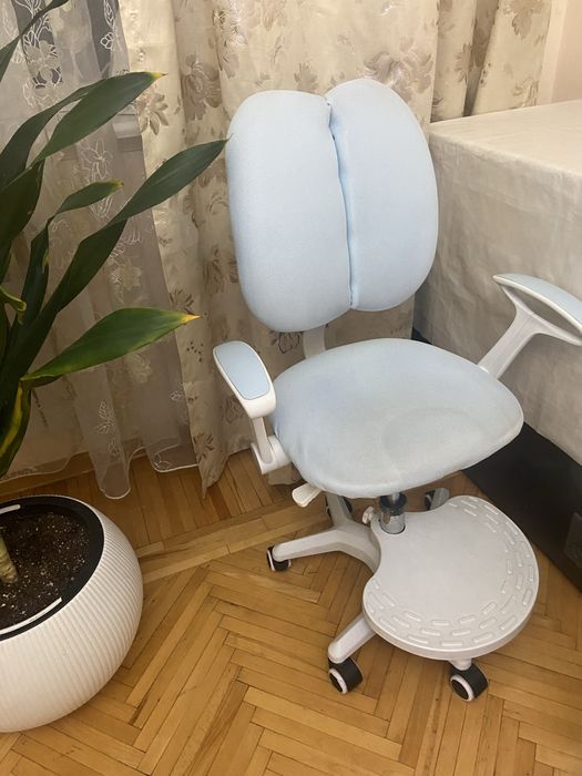 Продам детское кресло (б/у)